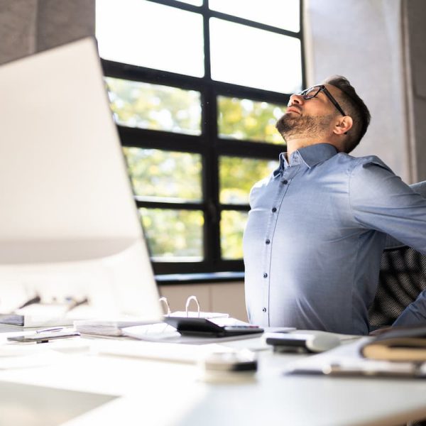 missouri office worker with back pain